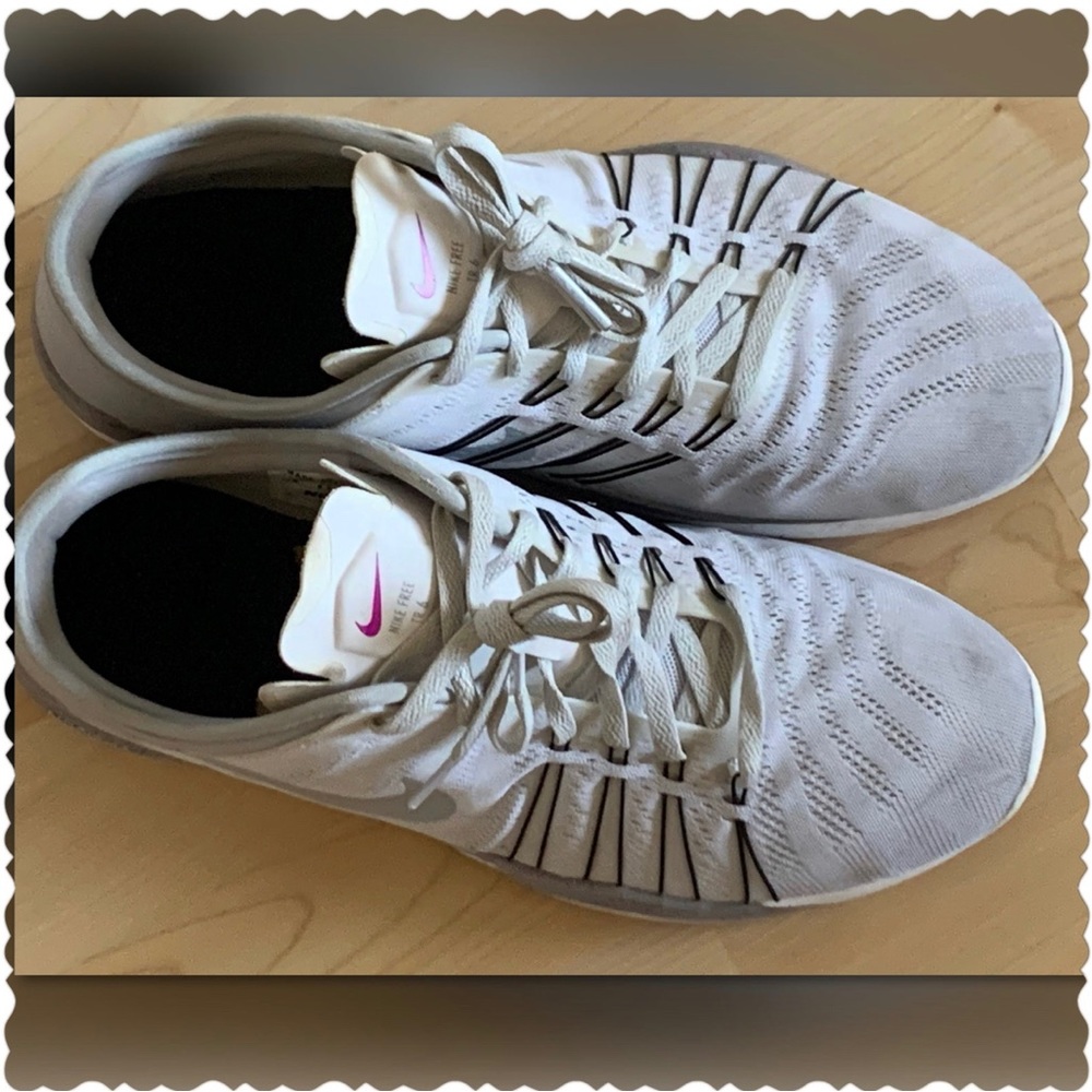 NIKE ID FREE TR 6 Training/Running Shoes - Picture 3 of 12